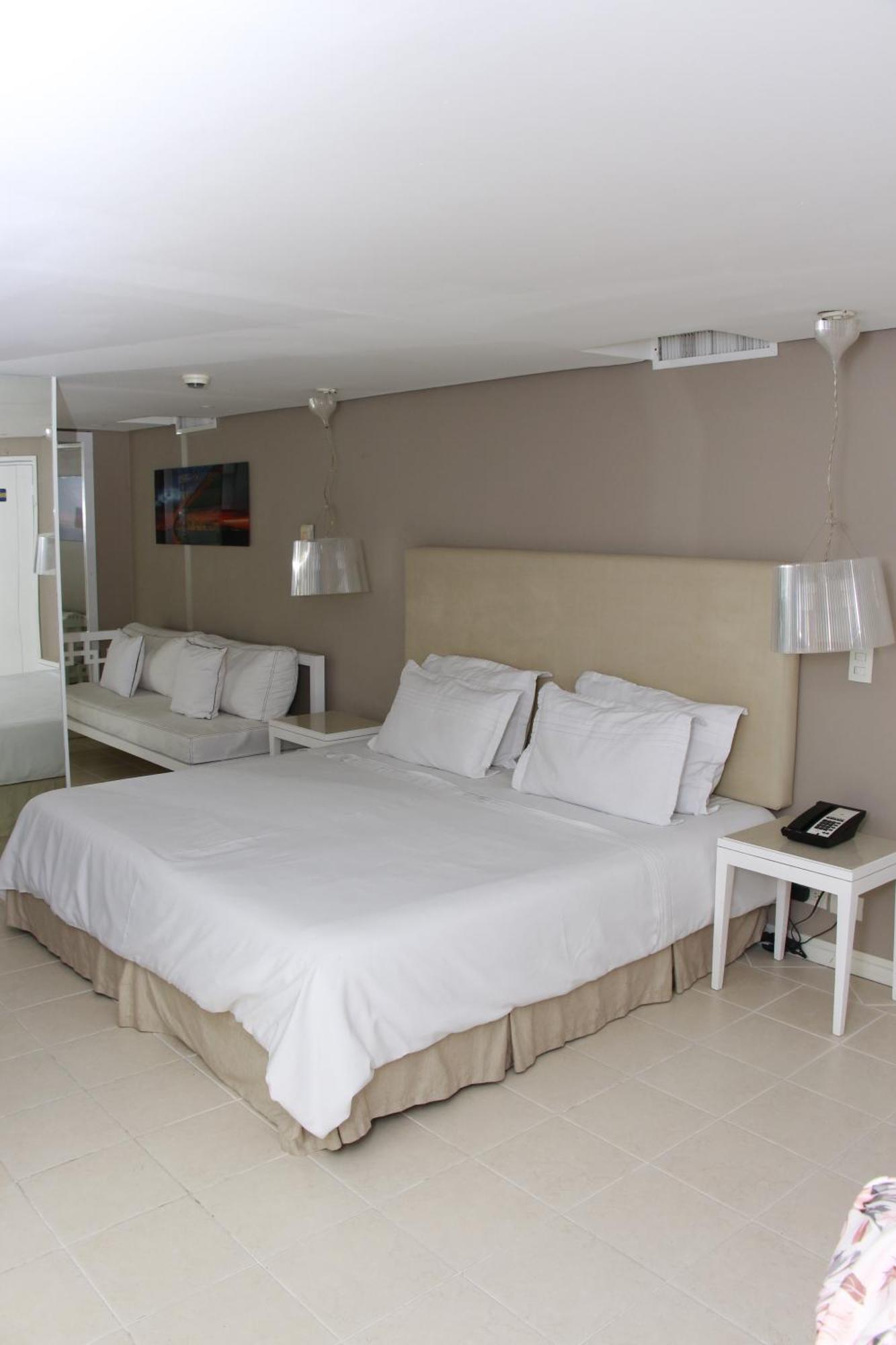Country International Hotel Barranquilla  Extérieur photo